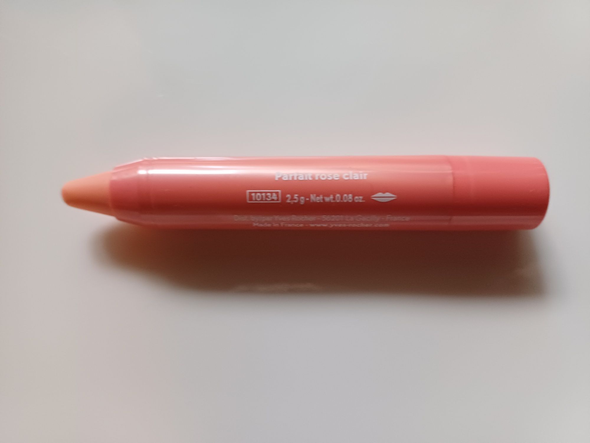 Lápis de contorno de lábios Yves Rocher, de cor rosa claro - NOVO