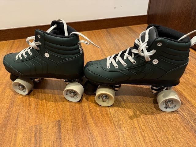 Patins 4 rodas Oxelo (adulto) (como novos)