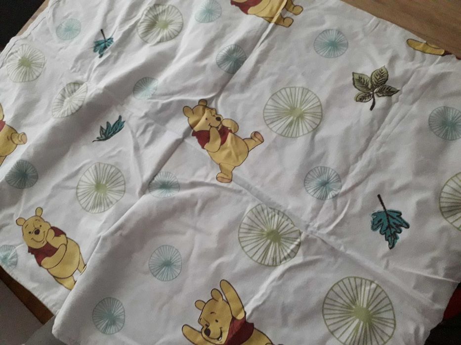 Poszewka na kołdrę 97x72cm i poduszka 43x23cm z Kubusiem Puchatkiem