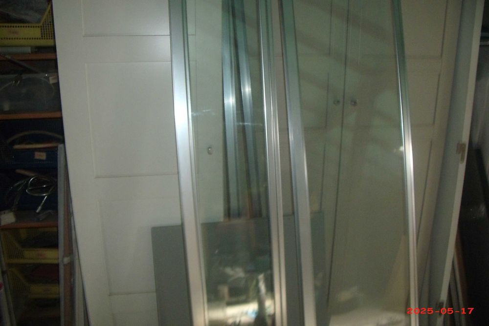 Vendo base e cabine de duche