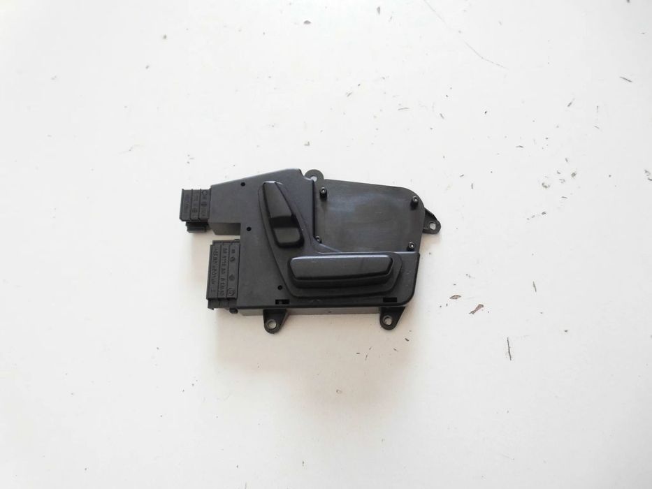 PANEL WŁĄCZNIK PRZEŁĄCZNIK REGULACJI FOTELA MERCEDES R W251 W164 PRAWY PASAŻERA ORYGINAŁ