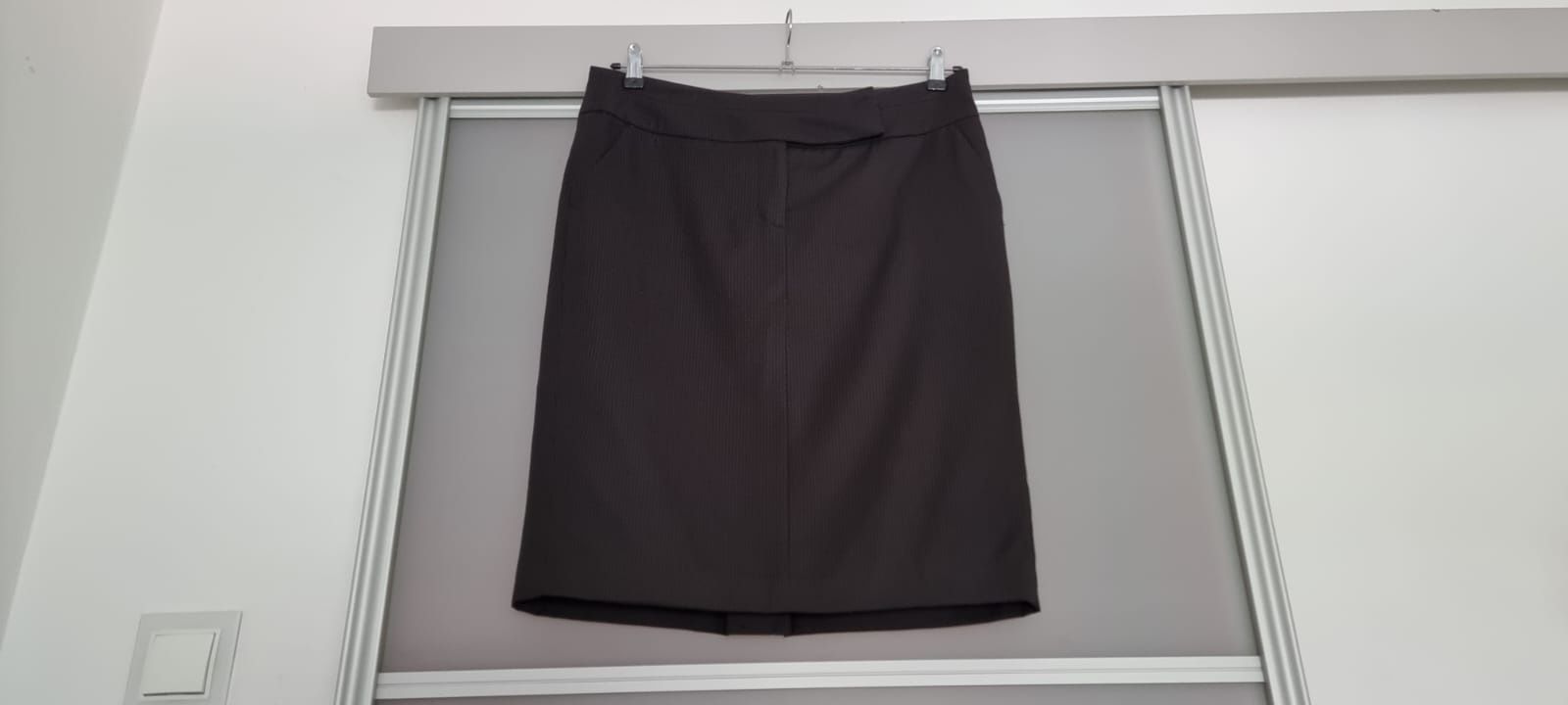 42/XL Reserved czarna ołówkowa spódnica