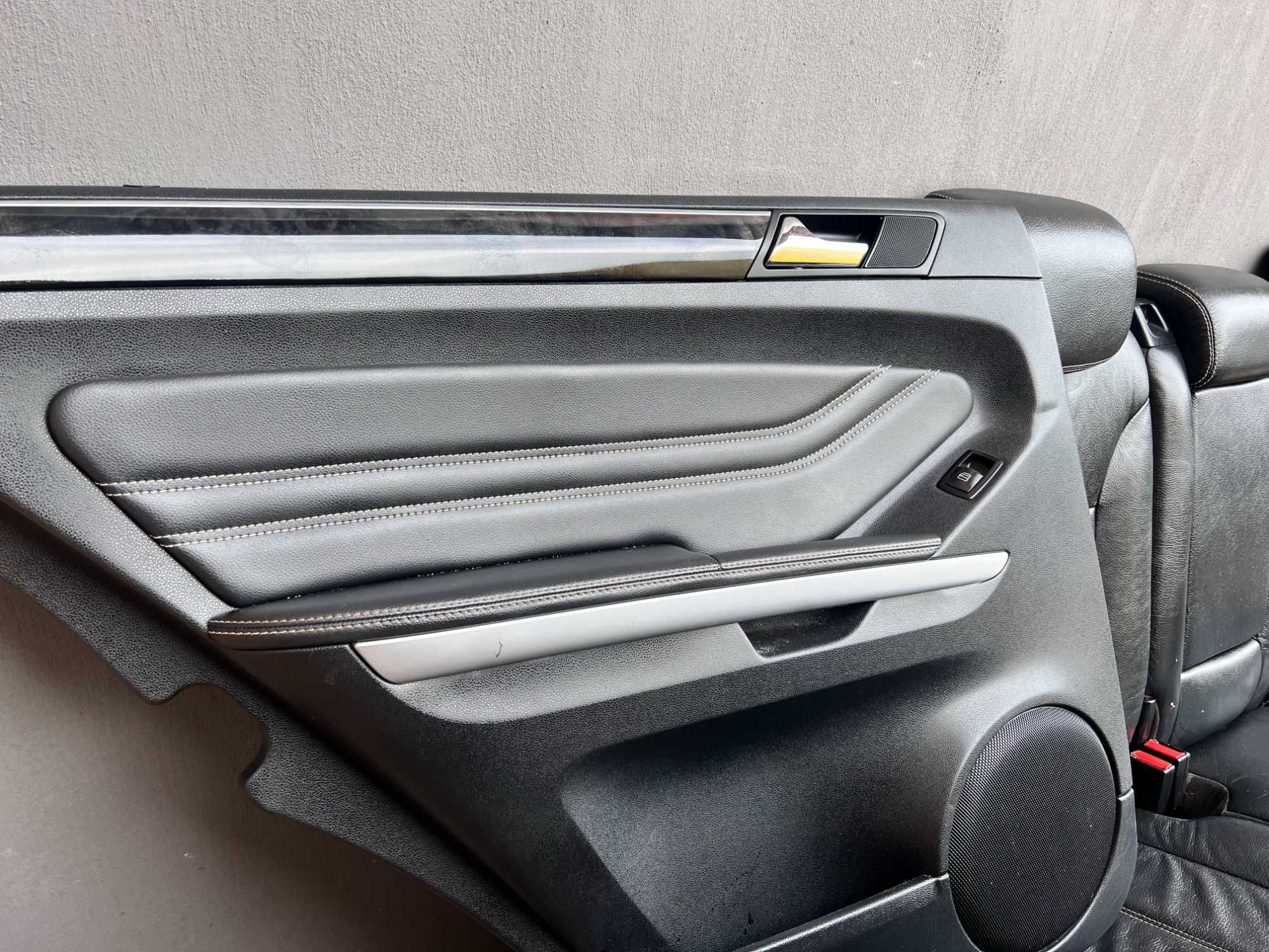 Салон Mercedes ML W164 передние сиденья индивидуал Designo
