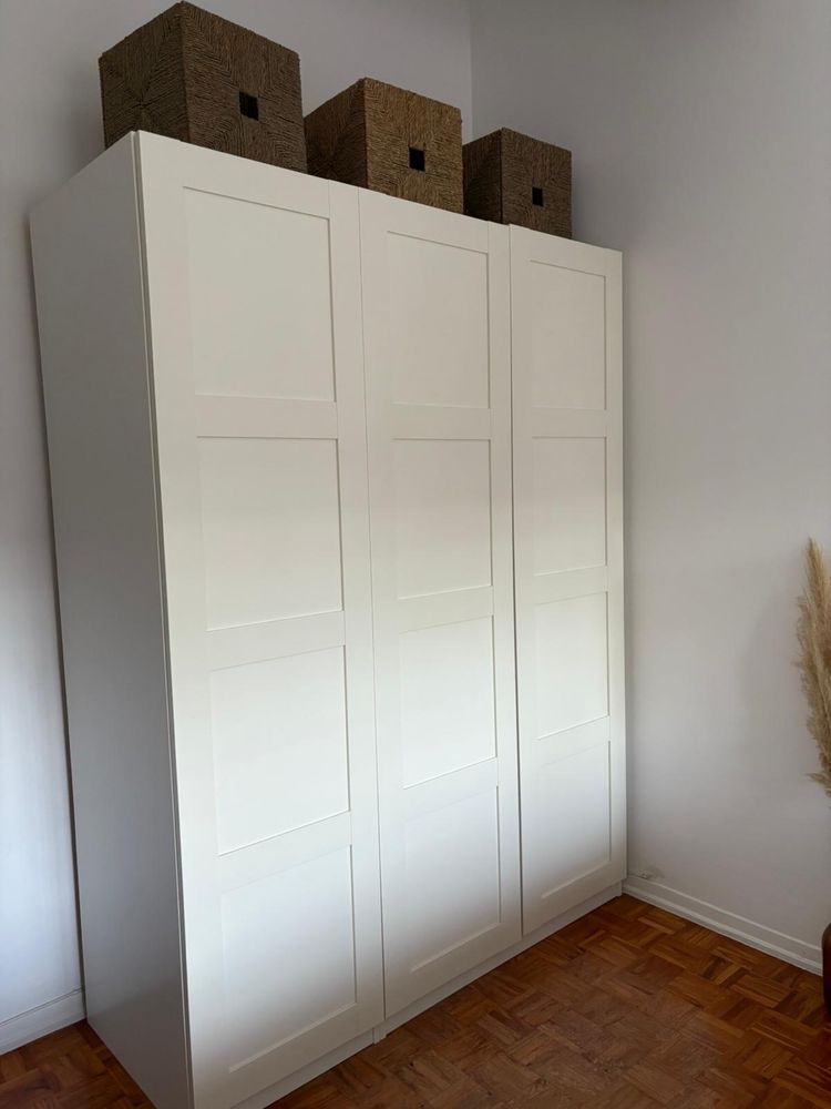 Armário Bergsbo Ikea