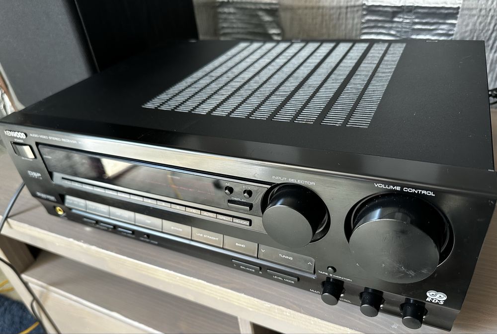 Wzmacniacz/ Amplituner Kenwood KR-V7070 + kolumny Arcus Magic 90W