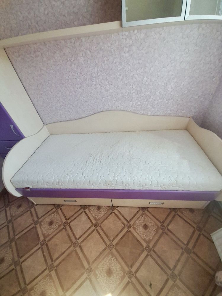 Детская кровать, мебель