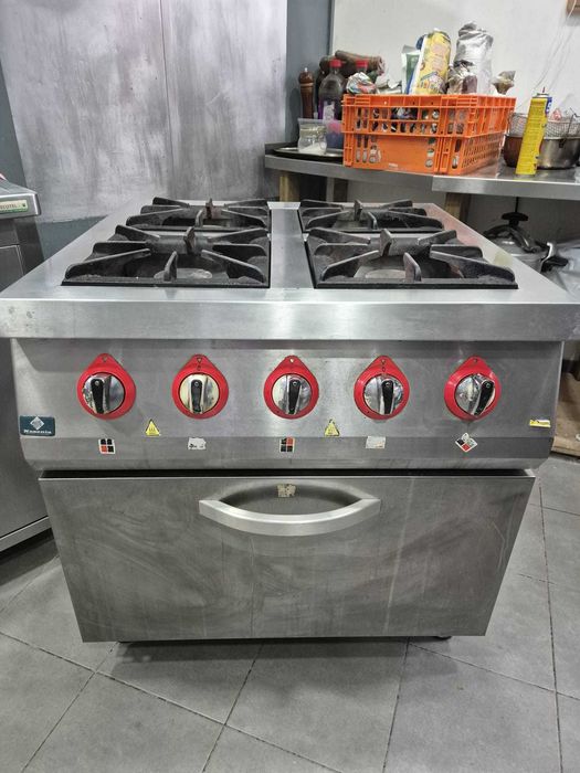Fogão e forno industrial a gás em inox em bom estado