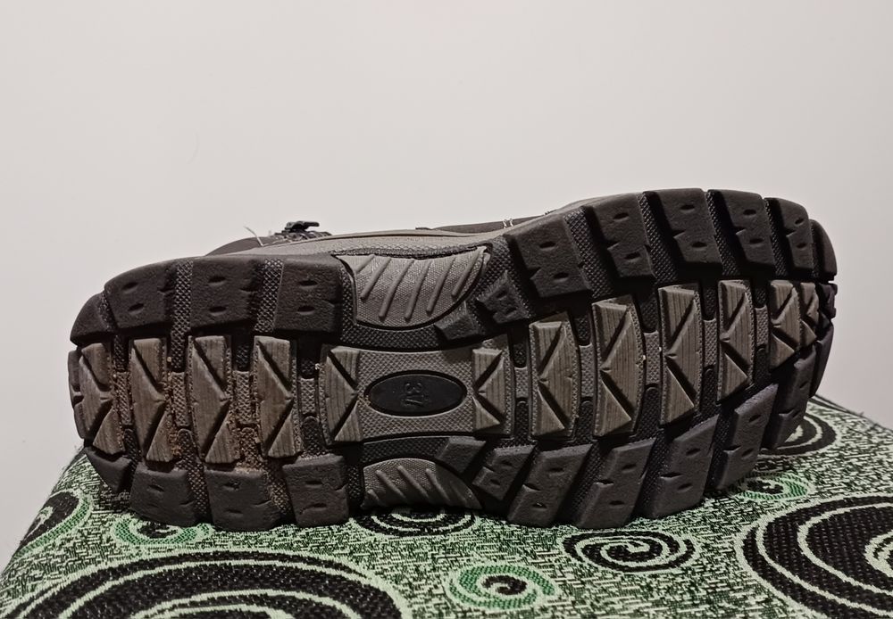 Зимові черевики на хлопчика