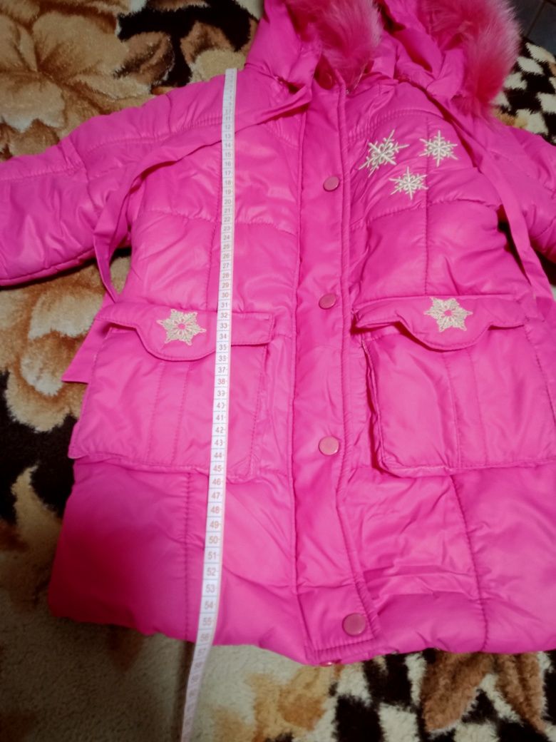 Куртка зима на дівчинку