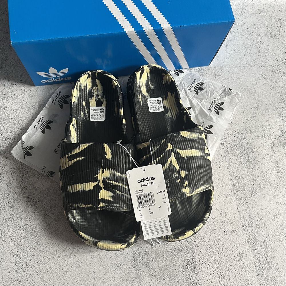 Шльопки Adidas Adilette 22 Slides B