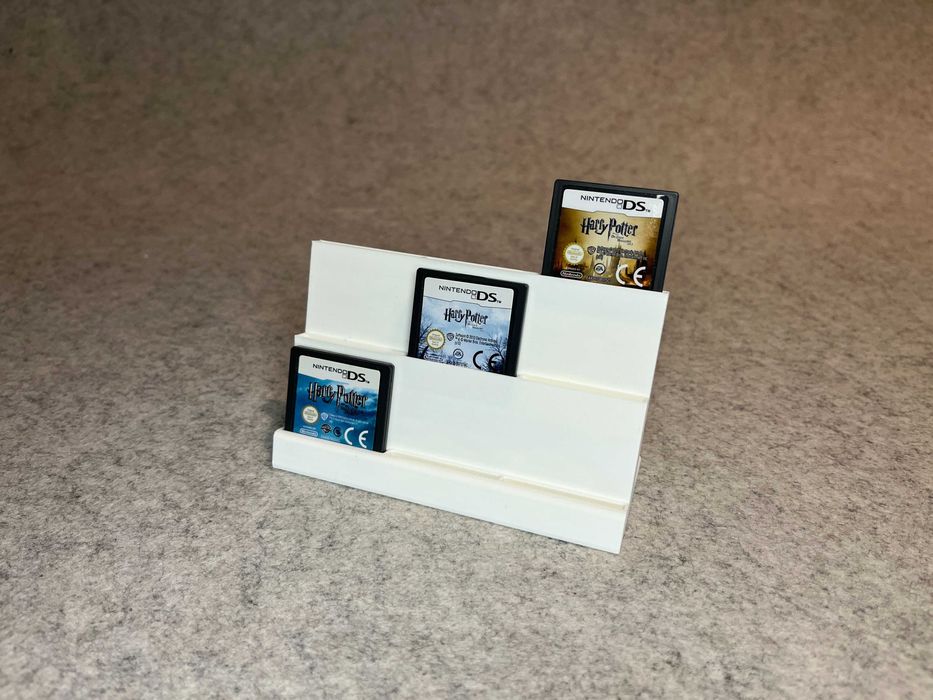 Stojak podstawka na gry kartridże Nintendo DS 3DS
