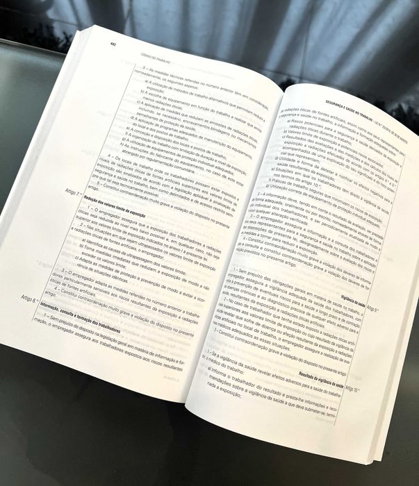 Livro novo 'Código do Trabalho'