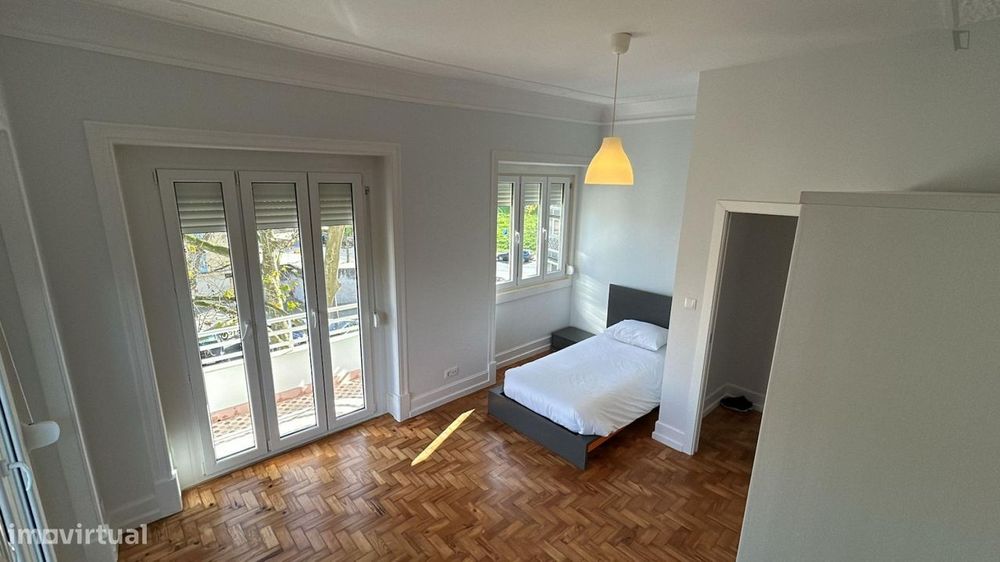 27919 - Muito espaçoso quarto duplo próximo a...