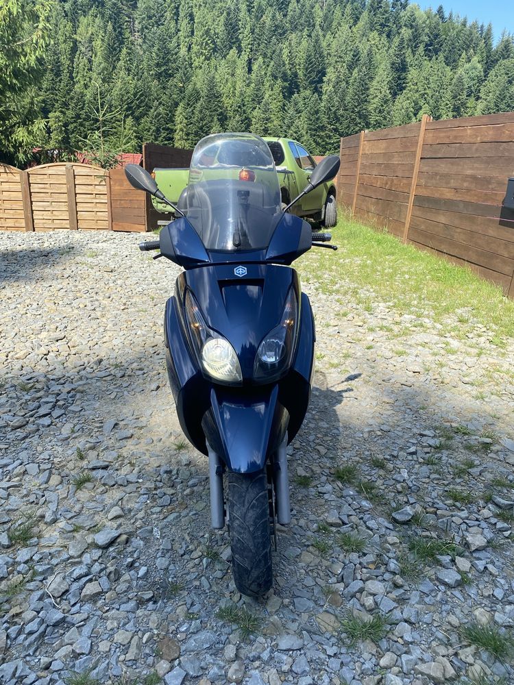 Skuter Piaggio x7 125