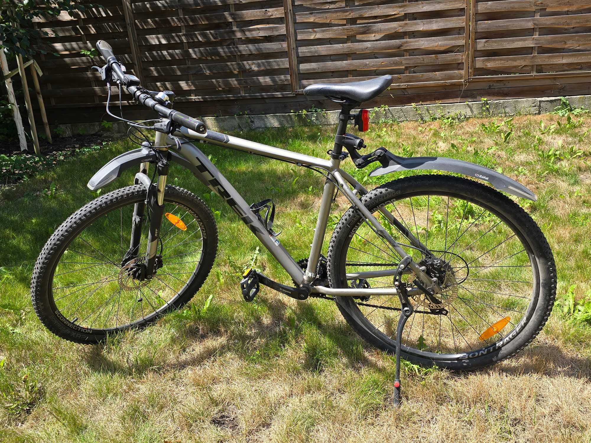 Rower Trek Marlin 5, srebrny, duża rama