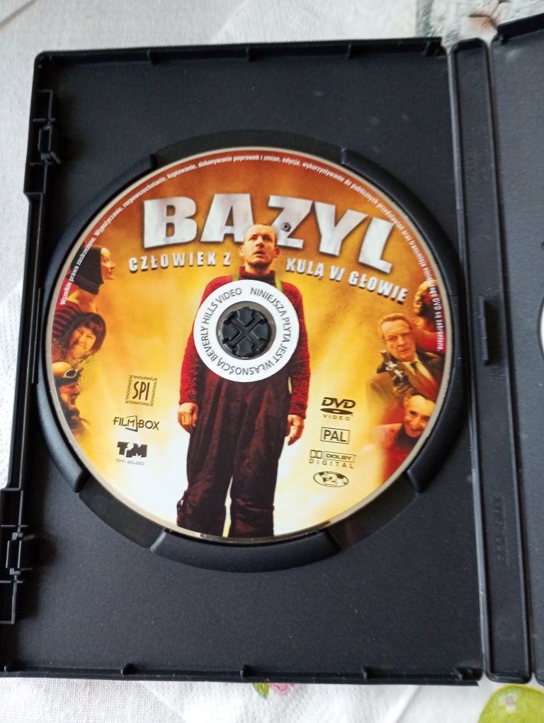 Film DVD Bazyl komedia francuska