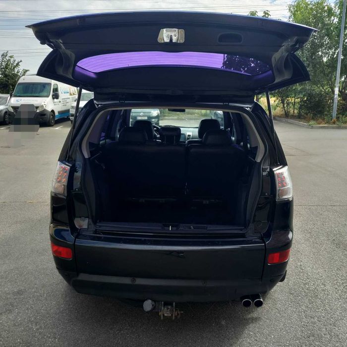 Продам Mitsubishi Outlander 2008 року.