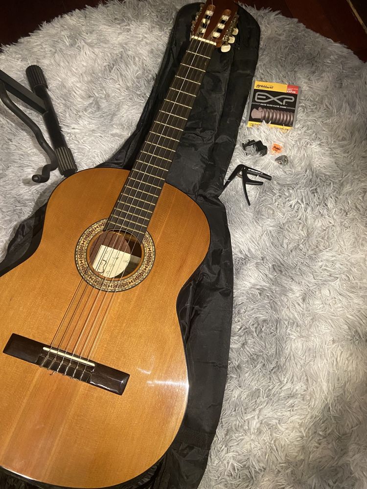 Guitarra Artesanal + Conjunto completo