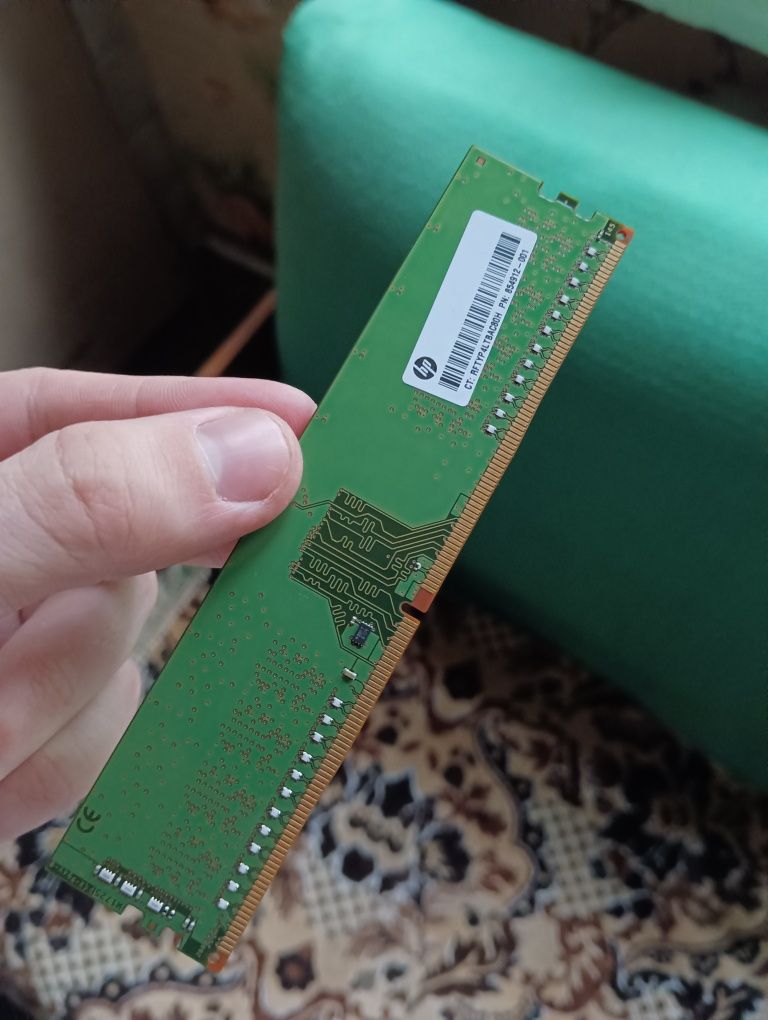 Оперативная память Kingston DIMM, DDR4, 4GB, 2400MHz, 1.2V.