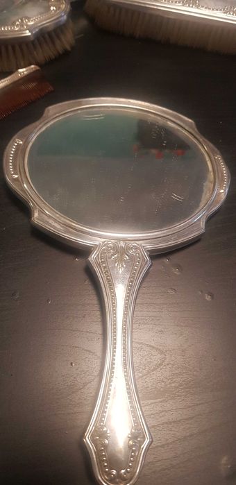 estojo de higiene sec. XIX