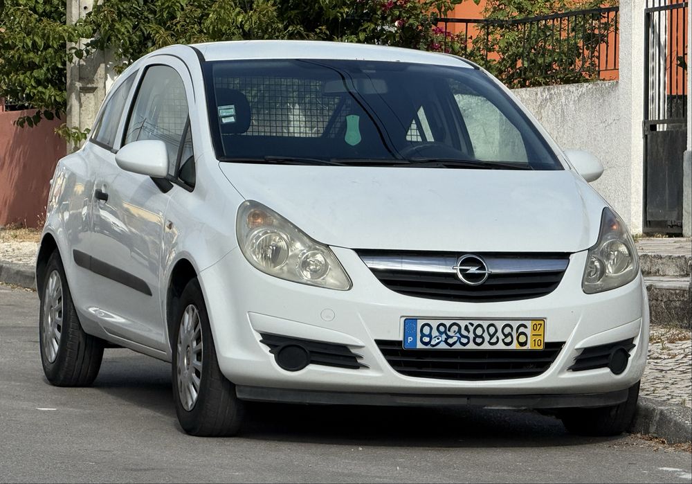 Opel corsa D  1.3cdti