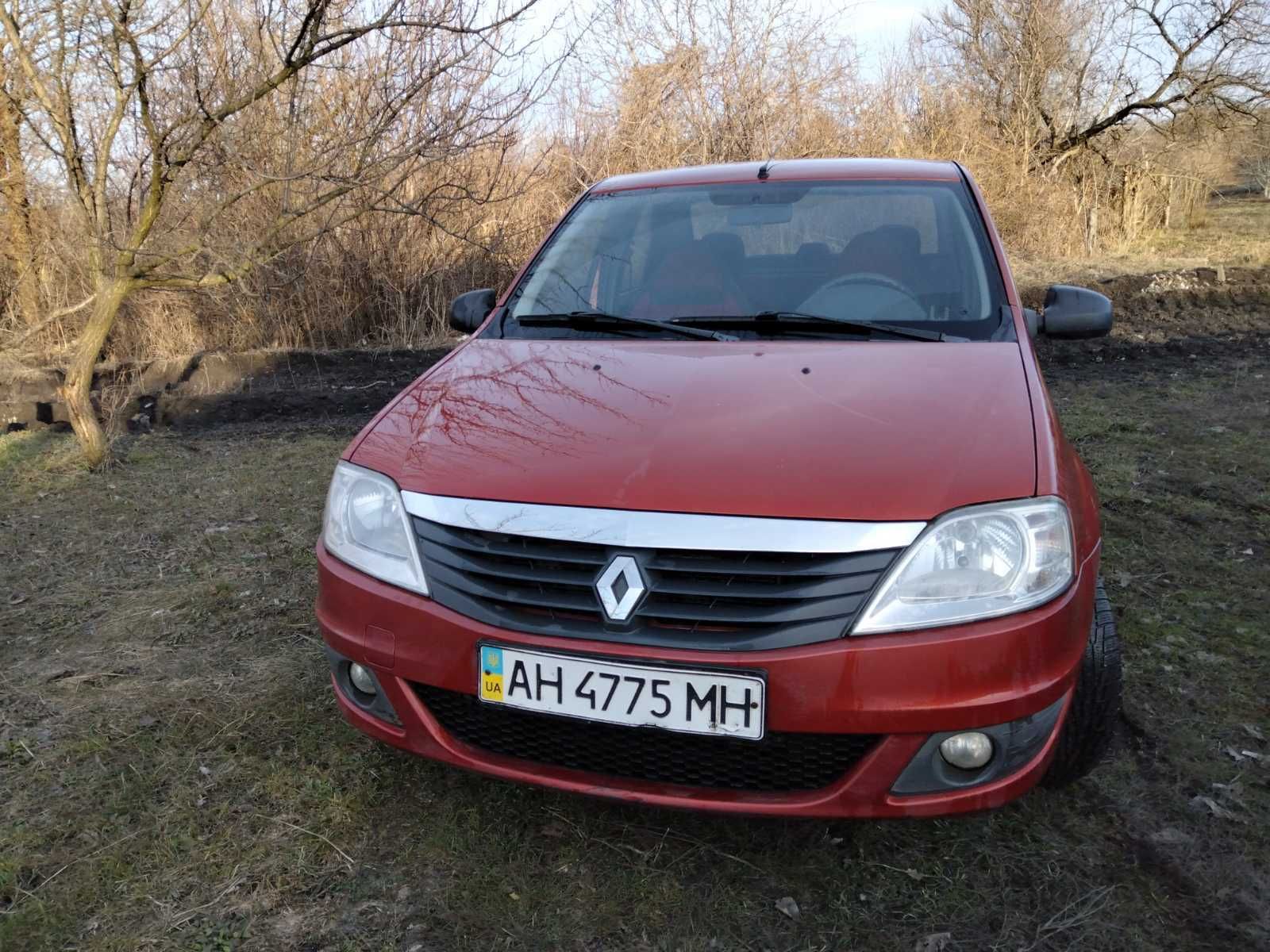 продам машину RENAULT LOGAN