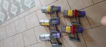 Zestaw 5  odkurzaczy Dyson v10 , v11
