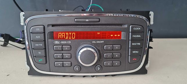 Ford Focus Radio 6000Cd Aux z  KODEM