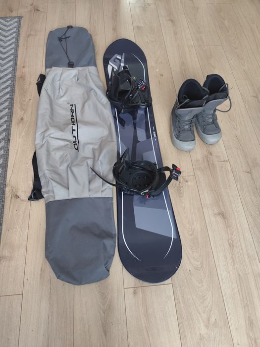 Deska snowboardowa Killer Loop 140 cm