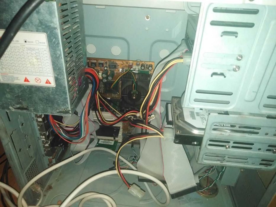 Винтажный системный блок класса 3 пентиум с апгрейдами