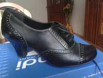 Fajne damskie buty 38