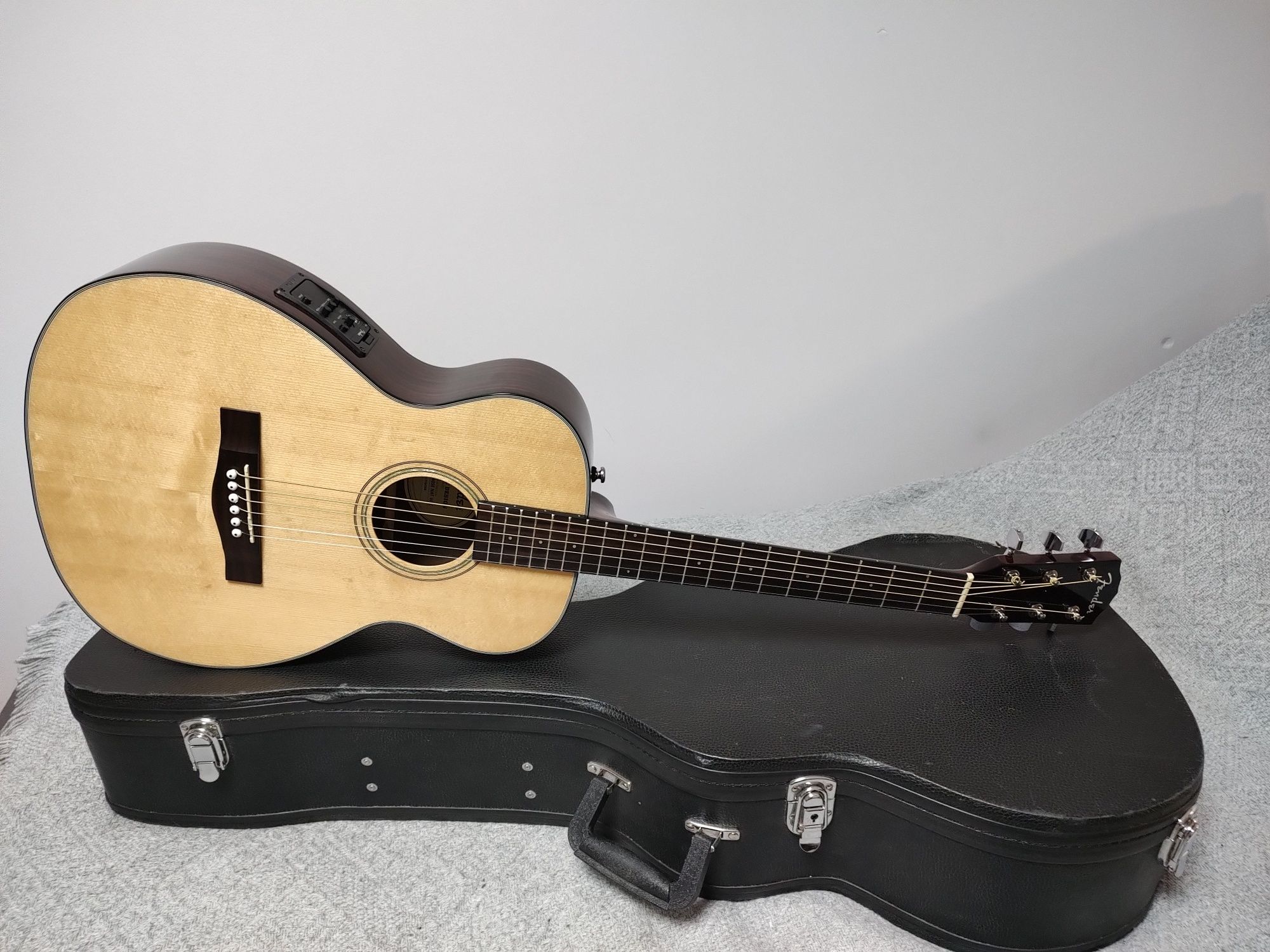 NOWA Fender CT-140SE NAT W/C gitara elektroakustyczna CASE palisander