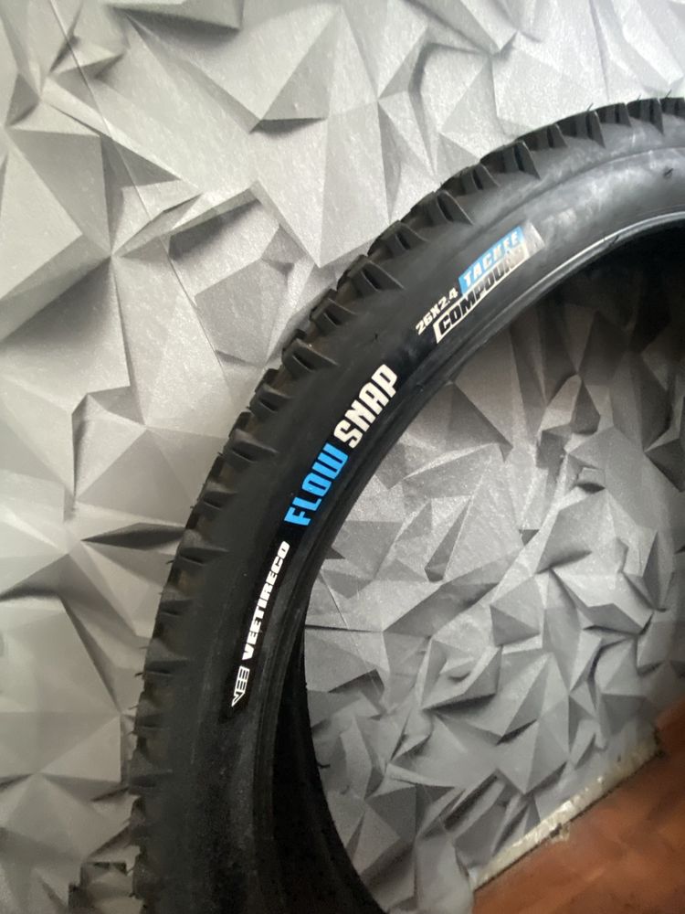 Veetire flowsnap 26x2,4 (nie maxxis, schwalbe, kenda)