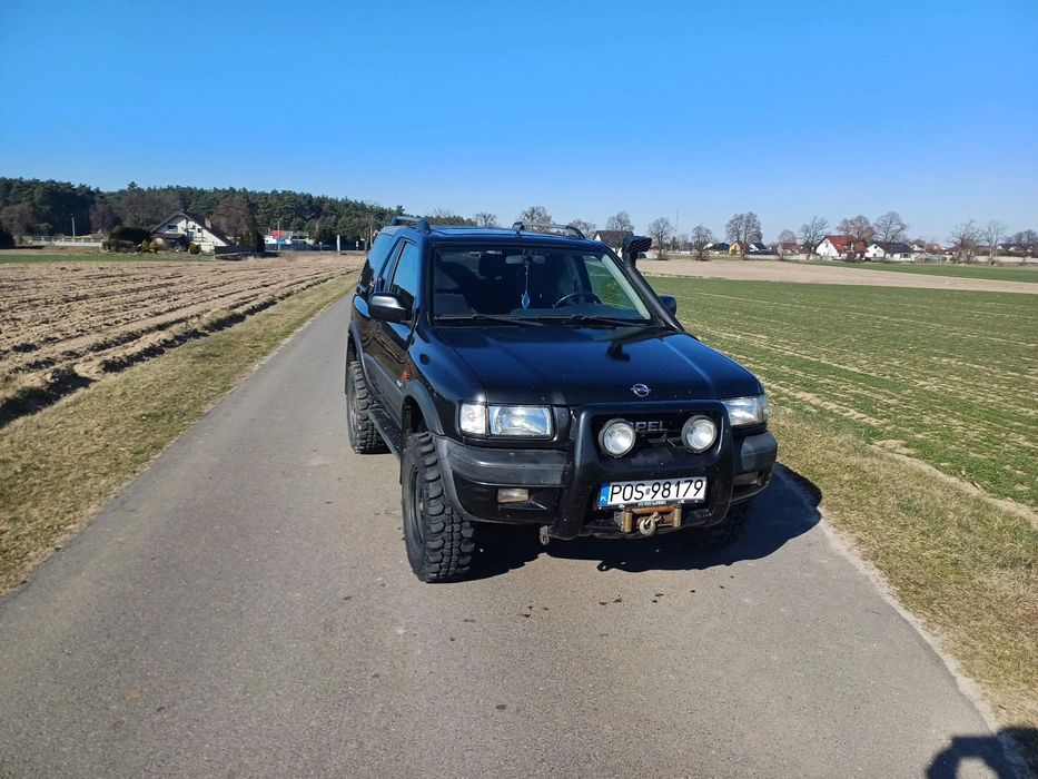Opel Frontera Pierwszy właściciel w Polsce. Stan Bardzo dobry