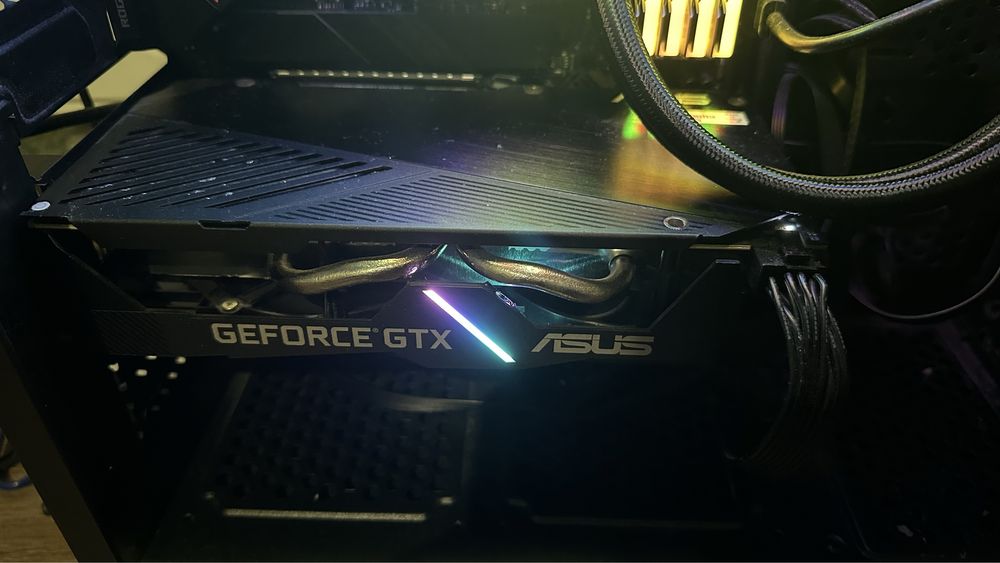 ASUS GTX 1660 super 6gb gddr6