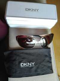 Óculos de sol DKNY