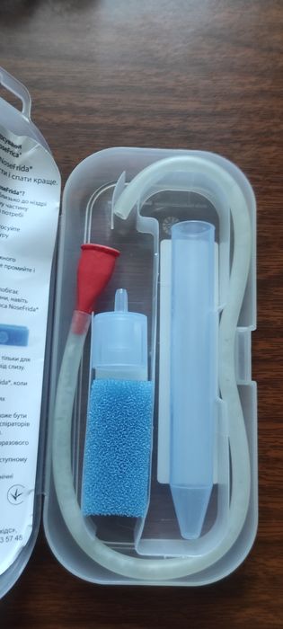 Аспіратор для носа дитячий б/в