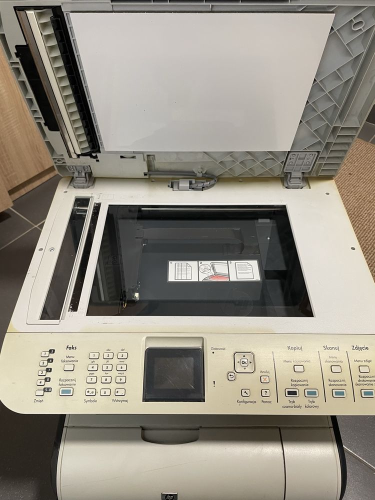 HP Color LaserJet CM1312nfi MFP в справному стані