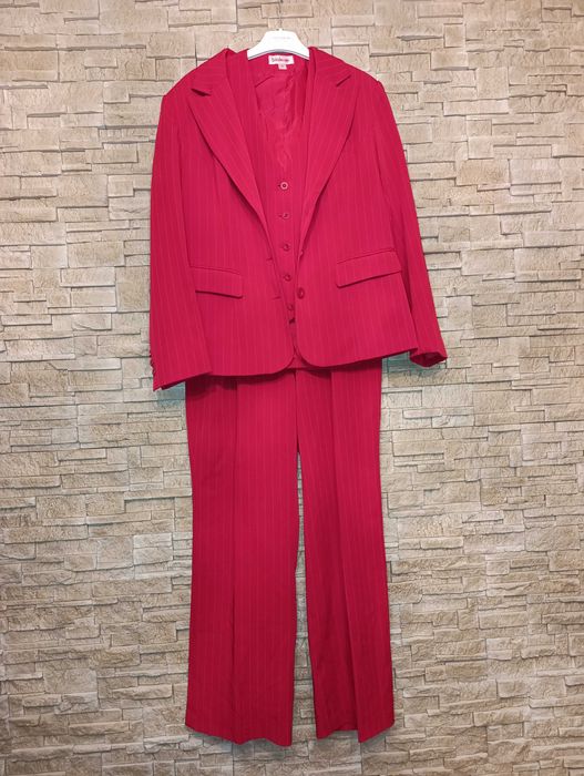 Sprzedam 3-częściowy garnitur