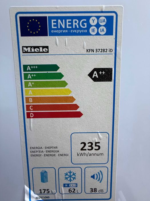 Холодильник Miele KFN37282 iD