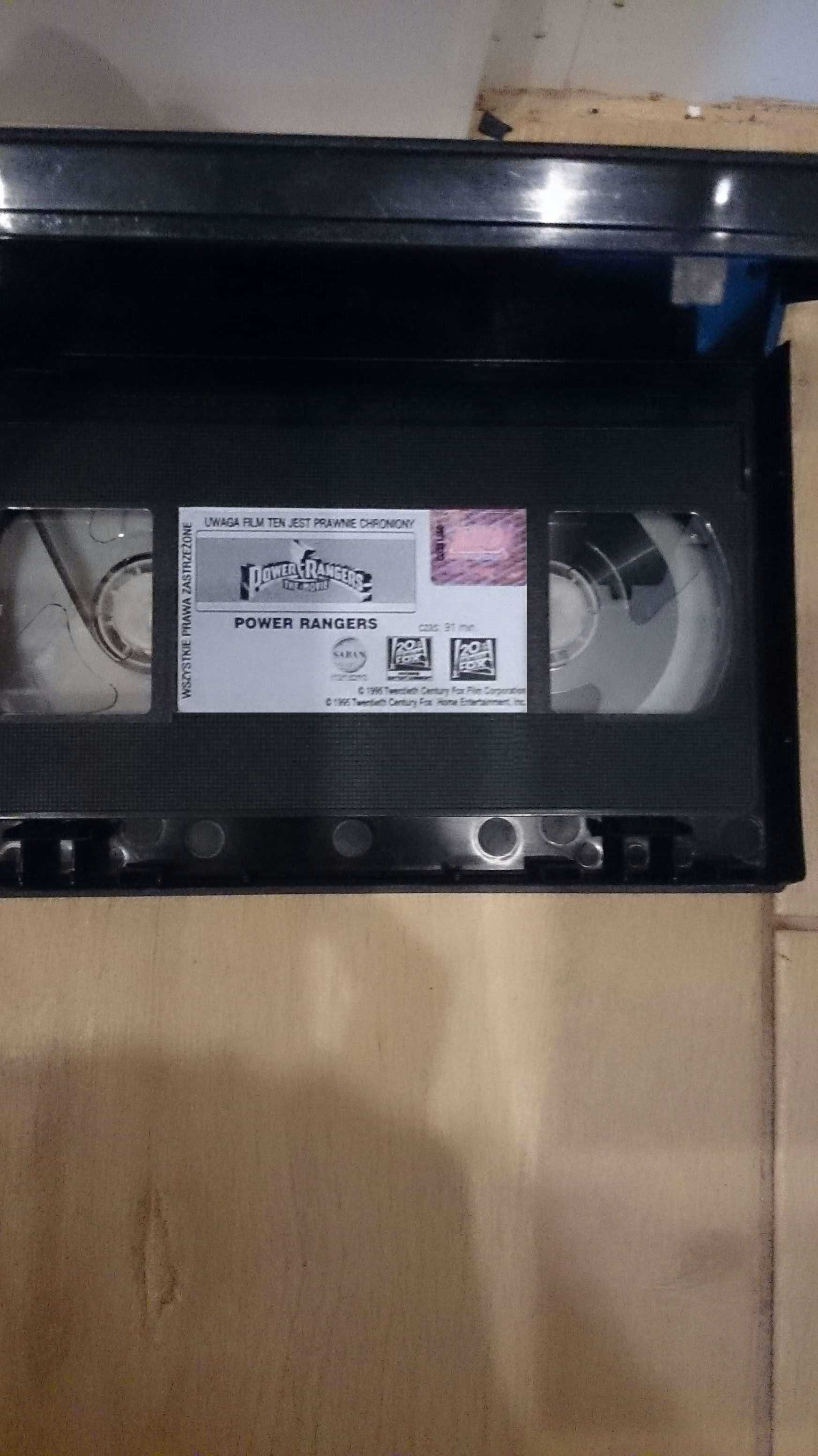 Power Rangers  / Pojedynek Mocarzy / D-Tox / Filmy VHS Kasety = LEKTOR
