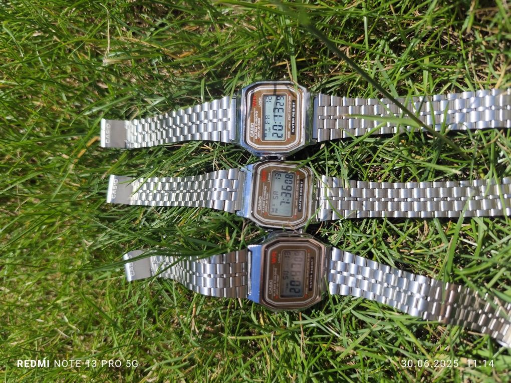 Zestaw 3 zegarków casio pomarańczowych