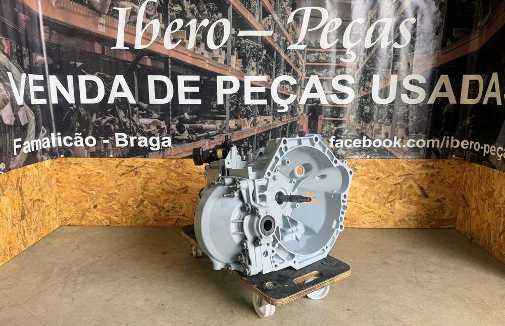 Caixa reconstruída Toyota Proace Verso 2.0 D4D  Ref: 20MB51