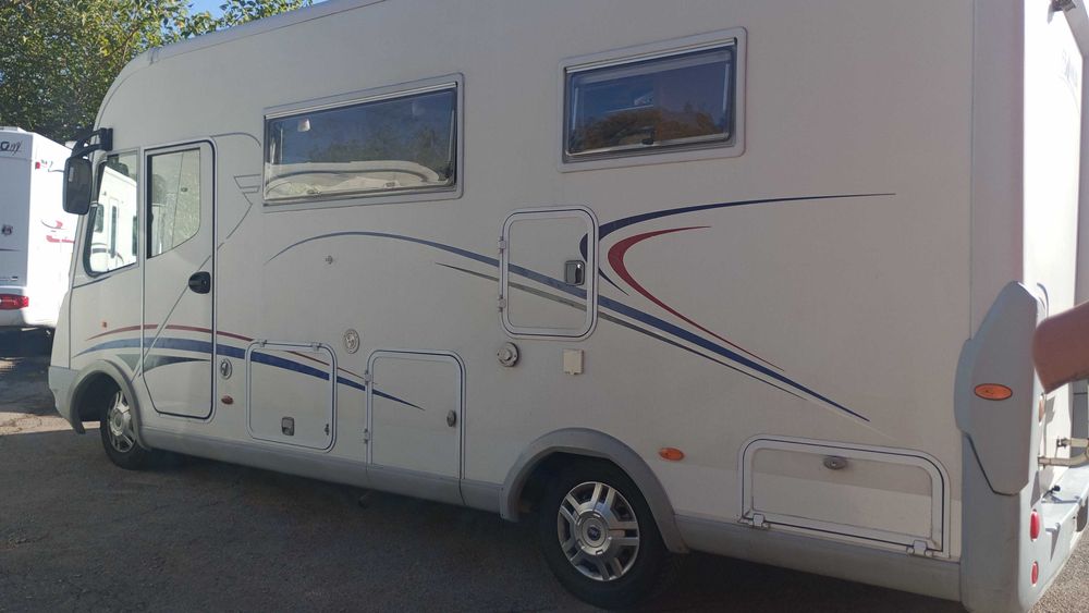Autocaravana frankia salão extra grande +AC