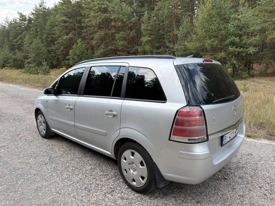 Продам Opel Zafira