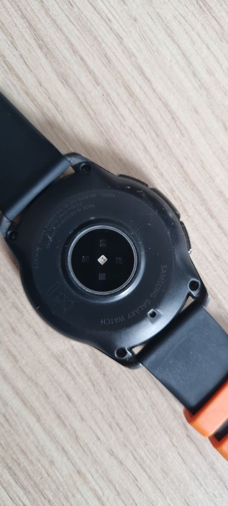 Galaxy watch sm-r800