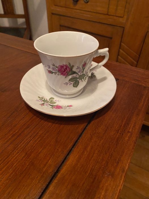 Conjunto de Loiças e Tachos