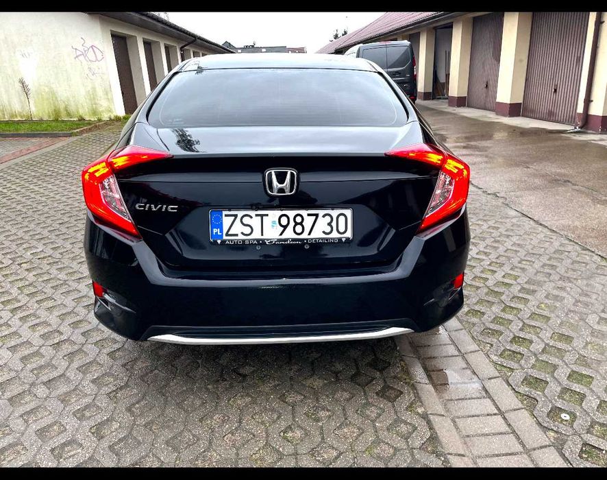 Honda Civic X 2019r. 2.0 z LPG