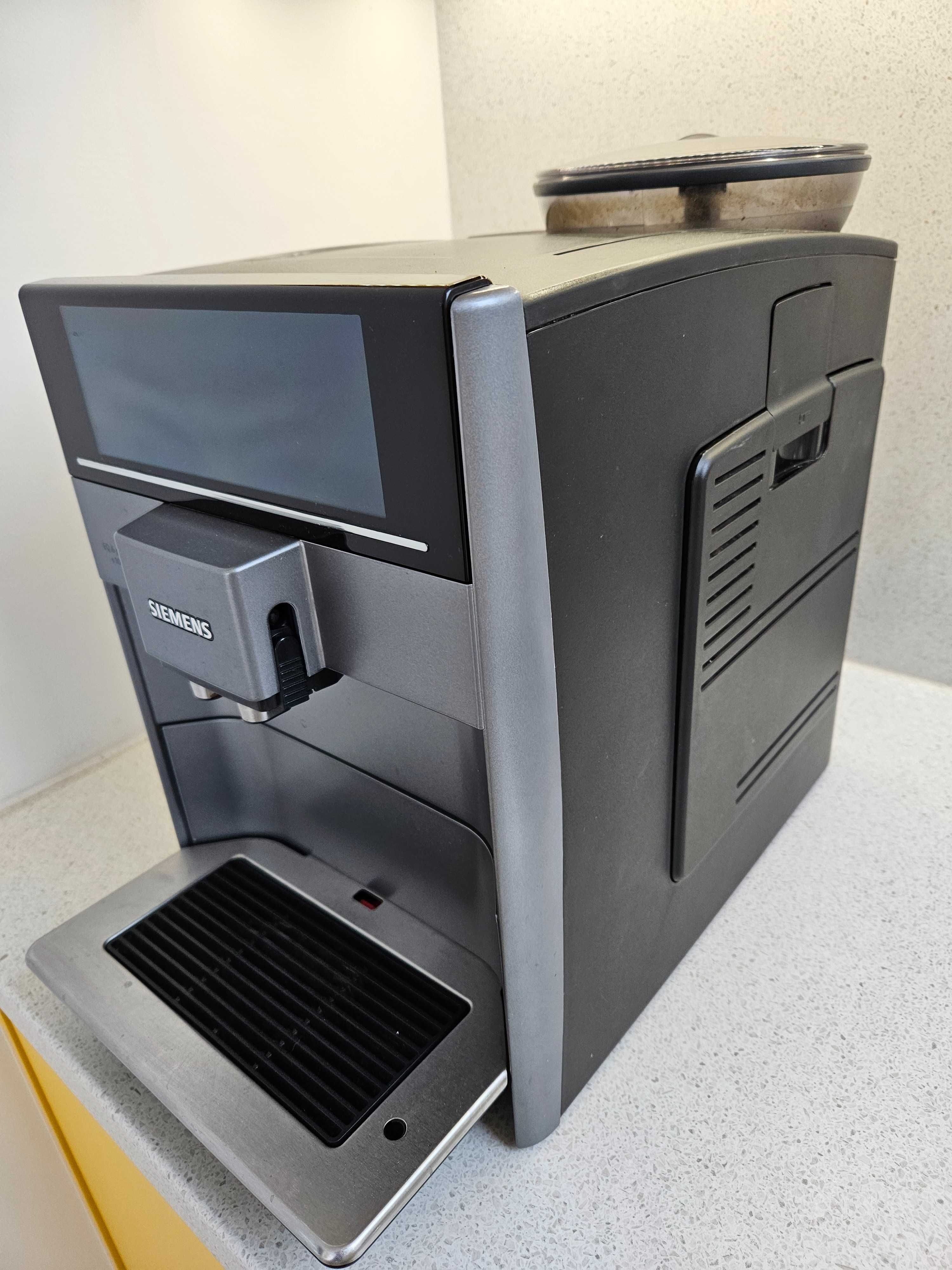 Ekspres Siemens EQ.6 Plus S100