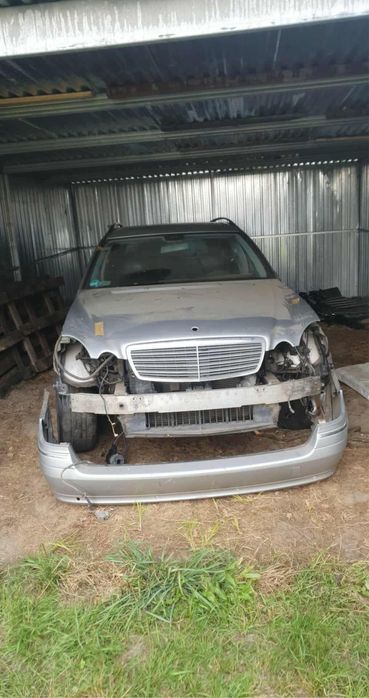 mercedes w211 na części